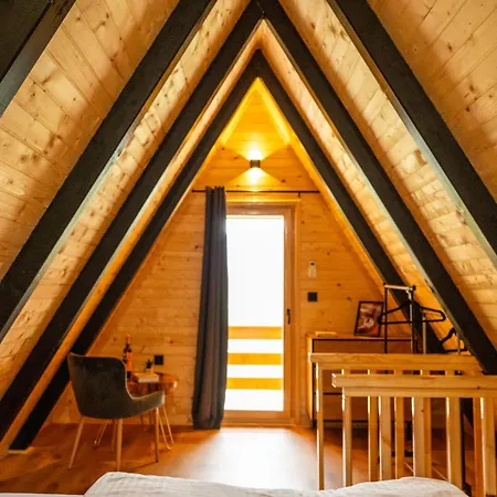 Nika2 * يايتشه