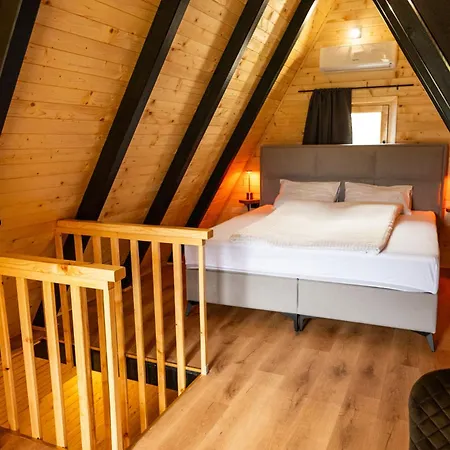 شاليه Nika2 يايتشه